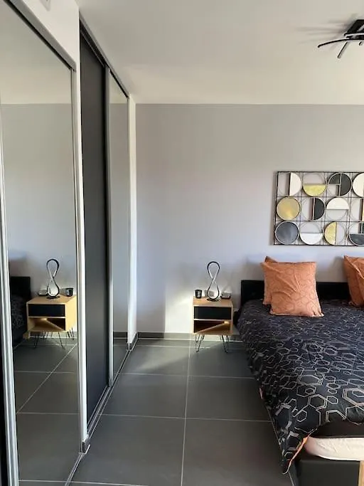 Joli Appartement Residence Neuve Saint-Mandrier-sur-Mer Apartment